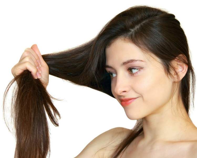 Os 7 melhores produtos naturais para acelerar o crescimento do cabelo