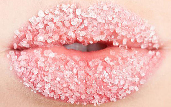 Esfoliação para evitar lábios ressecados