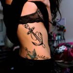 tatuagens-femininas-na-costela-14