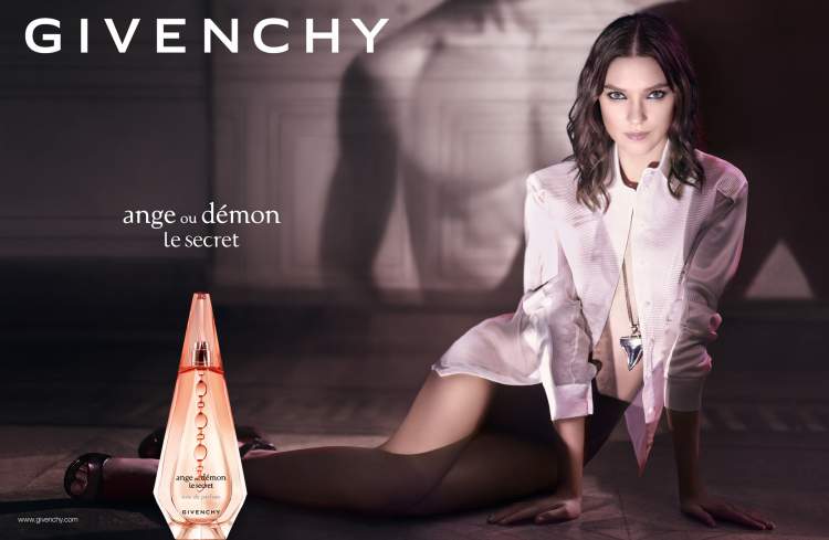 Ange ou Demon Givenchy é um dos melhores perfumes importados femininos para ocasiões especiais