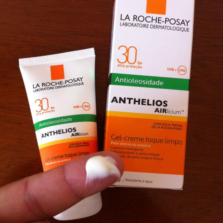 Protetor solar Anthelios Airlicium, La Roche-Posay para salvar a pele oleosa no verão