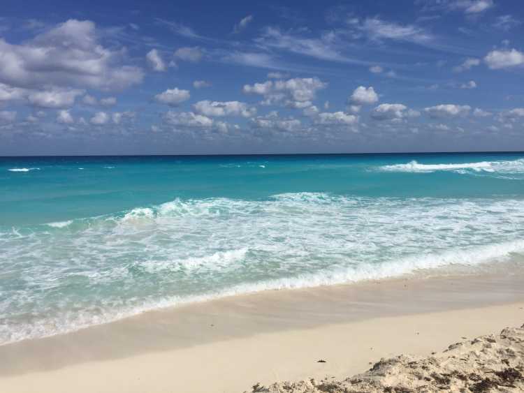 Cancun (México) é um dos destinos deslumbrantes e não tão caros para passar a lua de mel