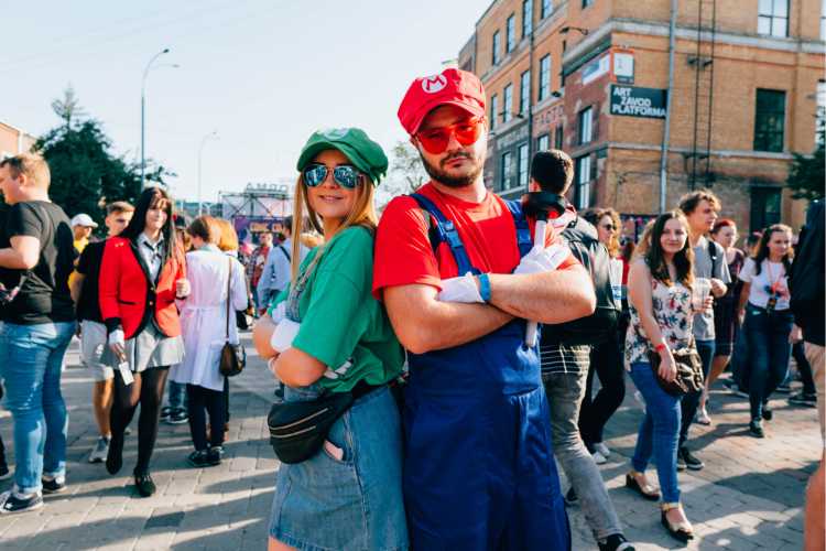 Mario e Luigi são uma das fantasia de carnaval 2019