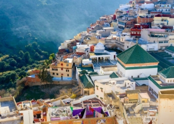 Vista de Moulay Idriss Zerhoun, Marrocos - Foto: ShutterStock
