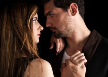 Como seduzir um homem? 7 dicas infalíveis para deixar ele louco por você!