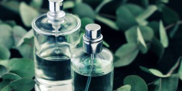 Os 5 Melhores Perfumes Veganos: Fragrâncias Sustentáveis e Livres de Crueldade Animal